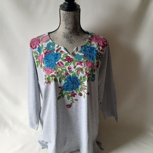 Sara Morgan women's floral long sleeve top